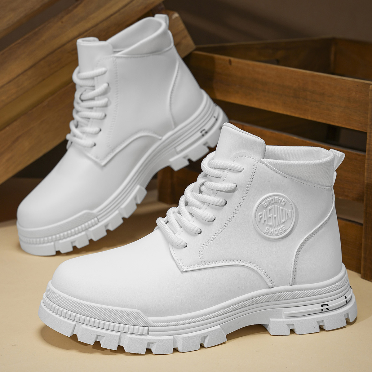 Men Shoes Type - รองเท้าบูทมอเตอร์ไซค์สีขาวสำหรับผู้ชาย แฟชั่นทุกฤดู เหมาะสำหรับฤดูใบไม้ร่วง ฤดูหนาว เดินป่า ปีนเขา