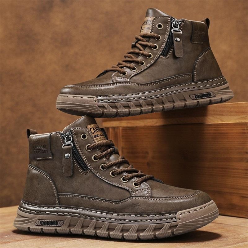 Men Shoes Boots - รองเท้าบูทหุ้มข้อหนังผู้ชาย รองเท้าบูทขี่มอเตอร์ไซค์สำหรับฤดูใบไม้ผลิและฤดูหนาว กันลื่น สวมใส่สบาย เหมาะสำหรับกิจกรรมกลางแจ้ง เดินป่า