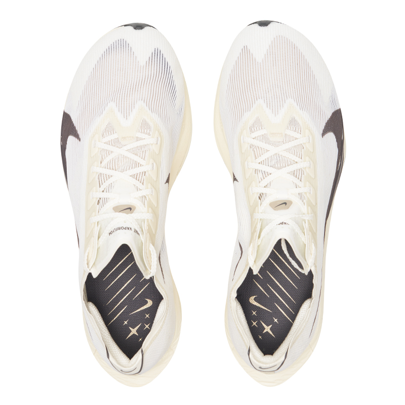 รองเท้าผู้ชายไนกี้ ซูมเอ็กซ์ เ - Men'S Shoes In Next บทวิจารณ์และราคา
