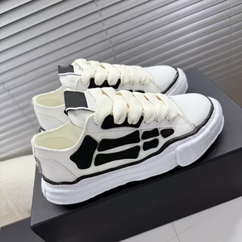 รองเท้าแบบสวมสำหรับทั้งชายและห - Men'S Shoes In Style บทวิจารณ์และราคา