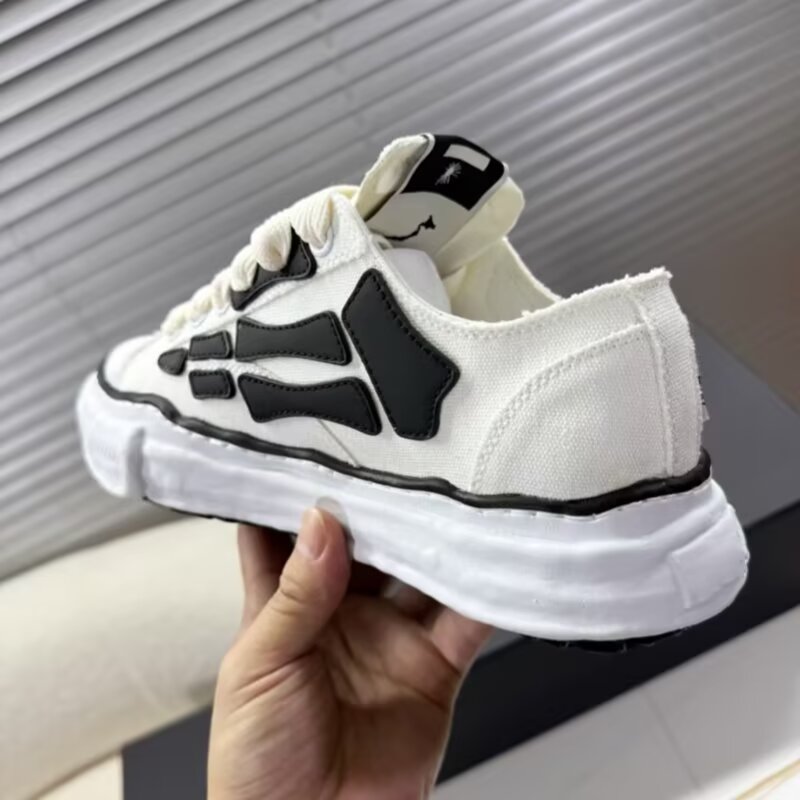 รองเท้าแบบสวมสำหรับทั้งชายและห - Men'S Shoes In Style บทวิจารณ์และราคา
