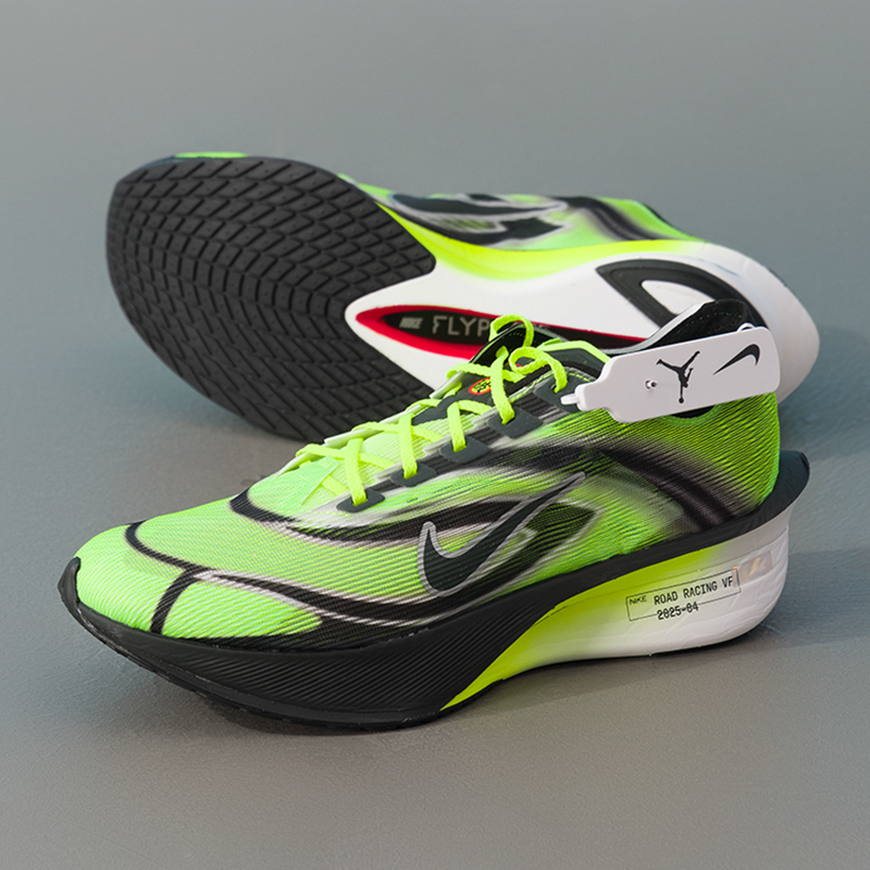 รองเท้ากีฬาผู้ชาย Nike Zoomx V - Men'S Shoes In Next บทวิจารณ์และราคา