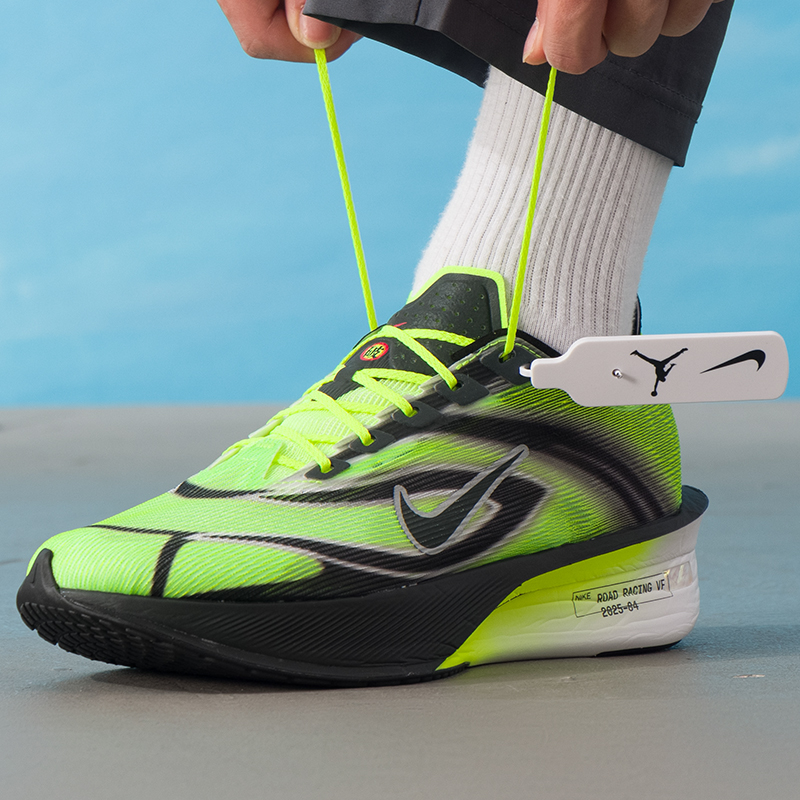 รองเท้ากีฬาผู้ชาย Nike Zoomx V - Men'S Shoes In Next บทวิจารณ์และราคา